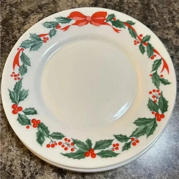 4-Arcopal France Christmas Salad Plates Red Ribbon Holly and Berries 7 3/4" - Picture 5 of 7